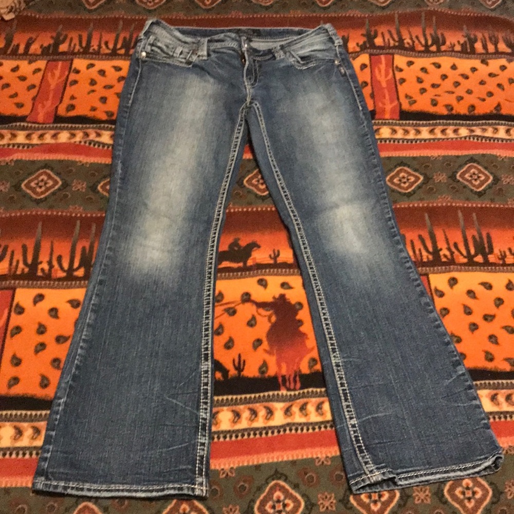 🖤Buckle Silver Jeans 🖤 woman’s W31 L31